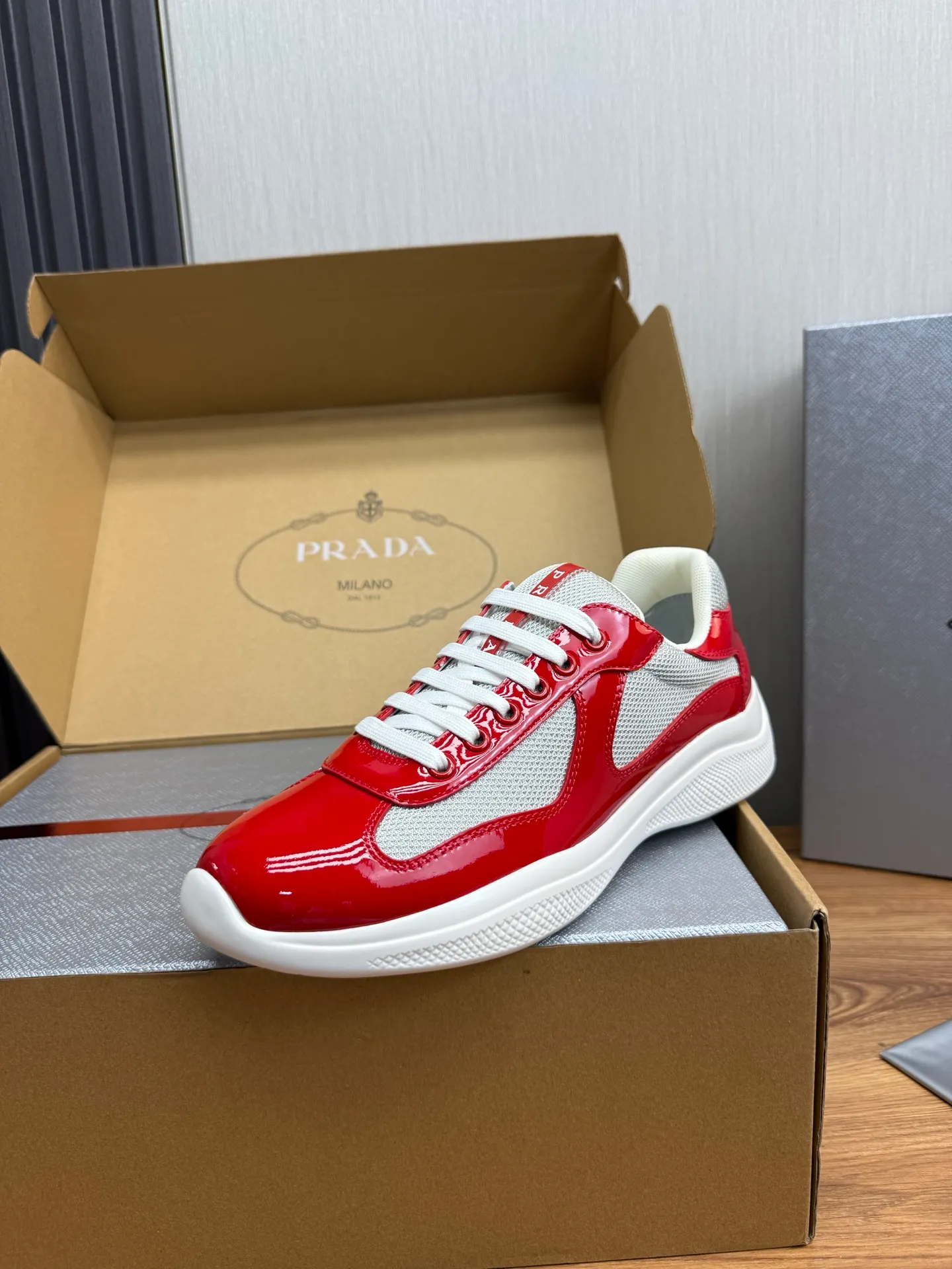 Men's shoes 640💰 [PRADA] Hot selling items🔥Must be recommended every day~~ Official website synchronized, 1:1 high quality shipments✔️ Imported cowhide fabric, rubber material + cowhide lining, original bottom, high-end airplane box packaging🎁 38-45 (38.45 custom-made, non-returnable)